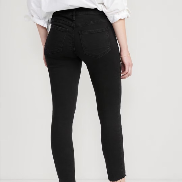 Old Navy Powrr Slim Straight High Rise (secret-slim pockets) - Picture 5 of 5